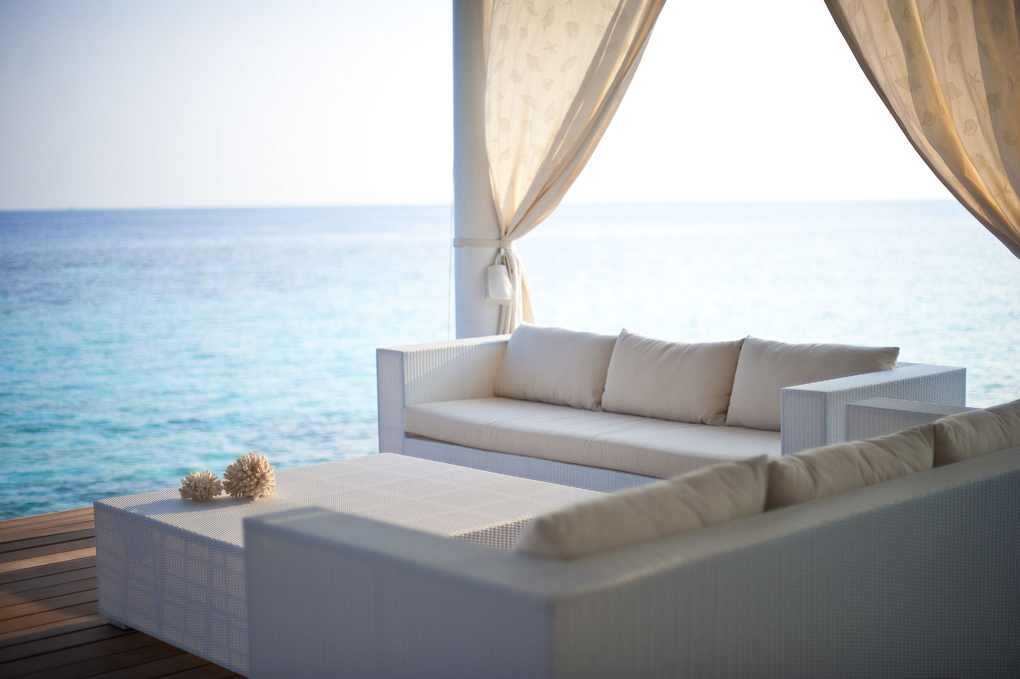 Diamonds Athuruga Beach & Water Villas Exterior foto