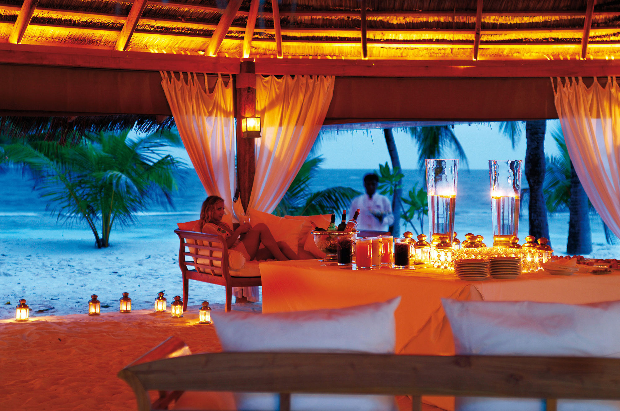 Diamonds Athuruga Beach & Water Villas Exterior foto