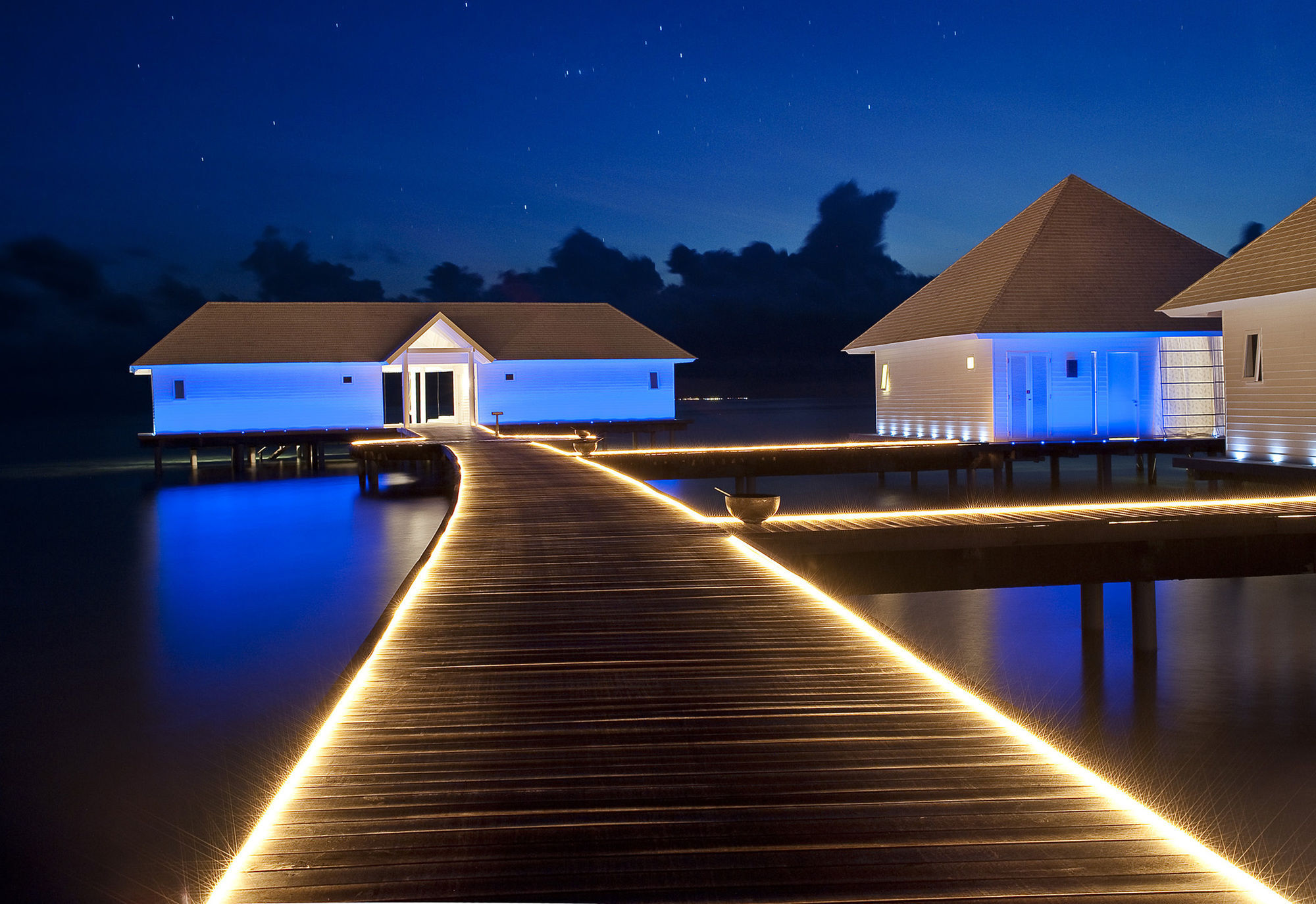Diamonds Athuruga Beach & Water Villas Exterior foto